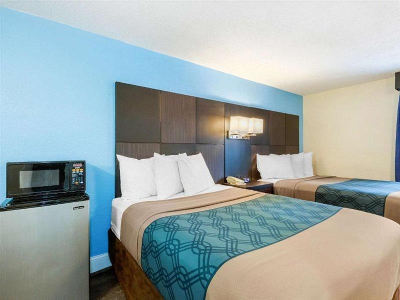 Econo Lodge By Choice - Cape Cod West Yarmouth Zewnętrze zdjęcie