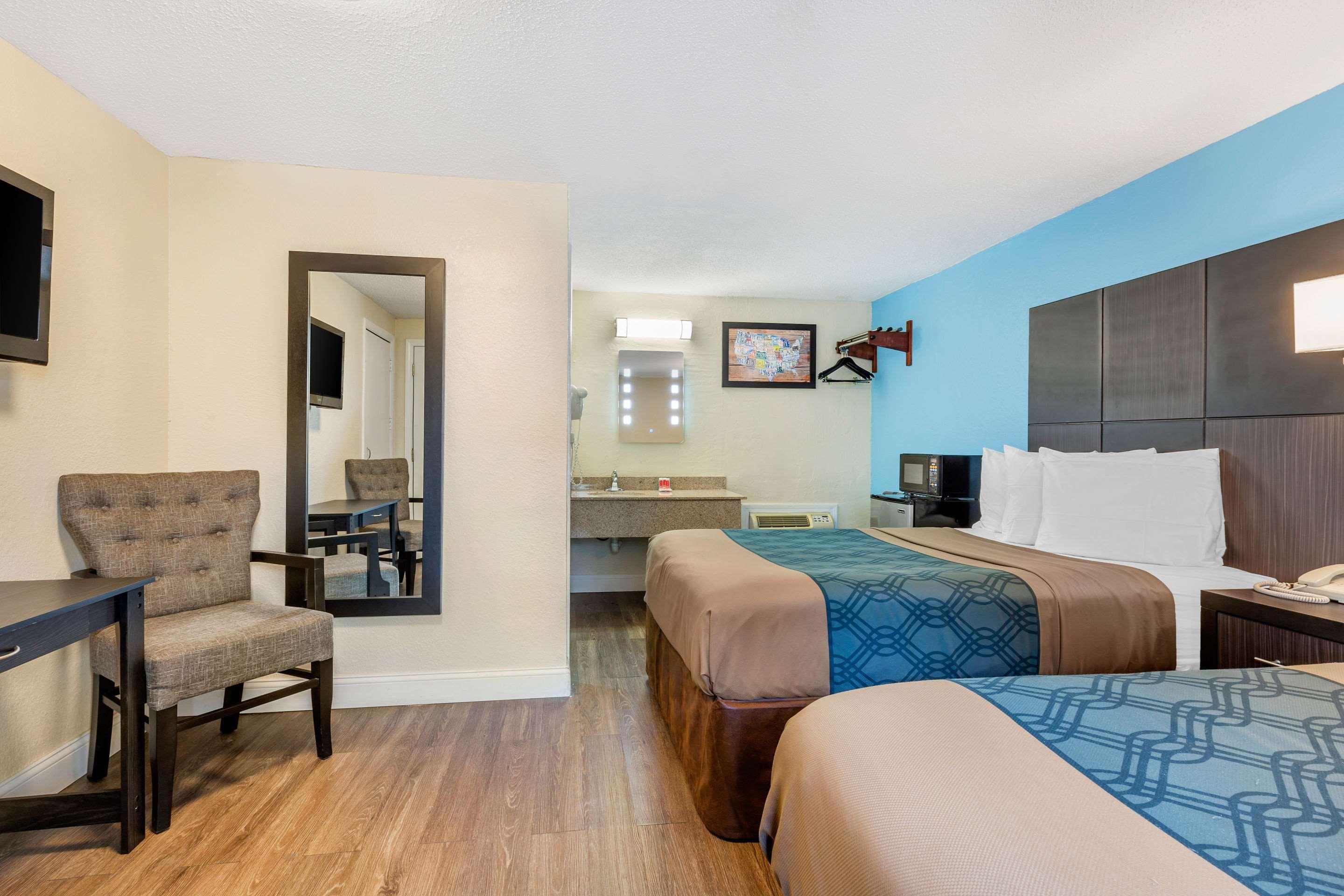Econo Lodge By Choice - Cape Cod West Yarmouth Zewnętrze zdjęcie
