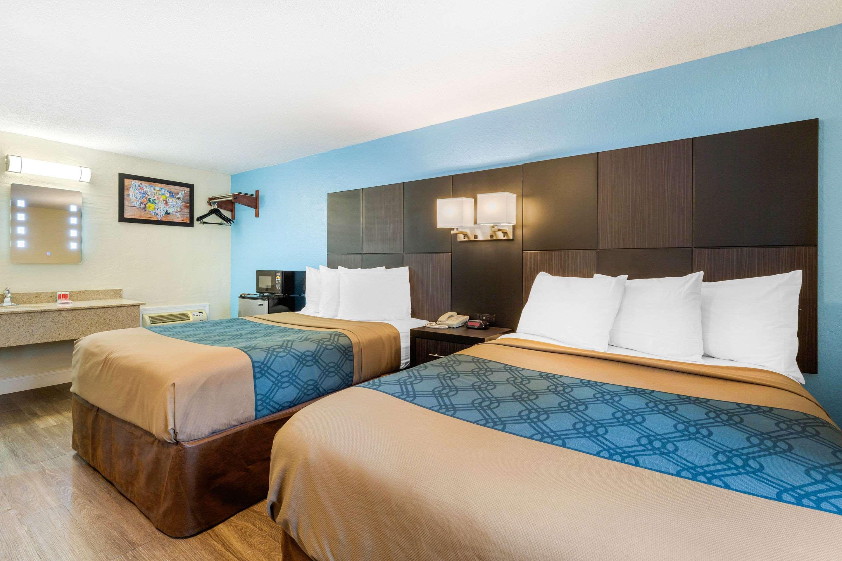 Econo Lodge By Choice - Cape Cod West Yarmouth Zewnętrze zdjęcie