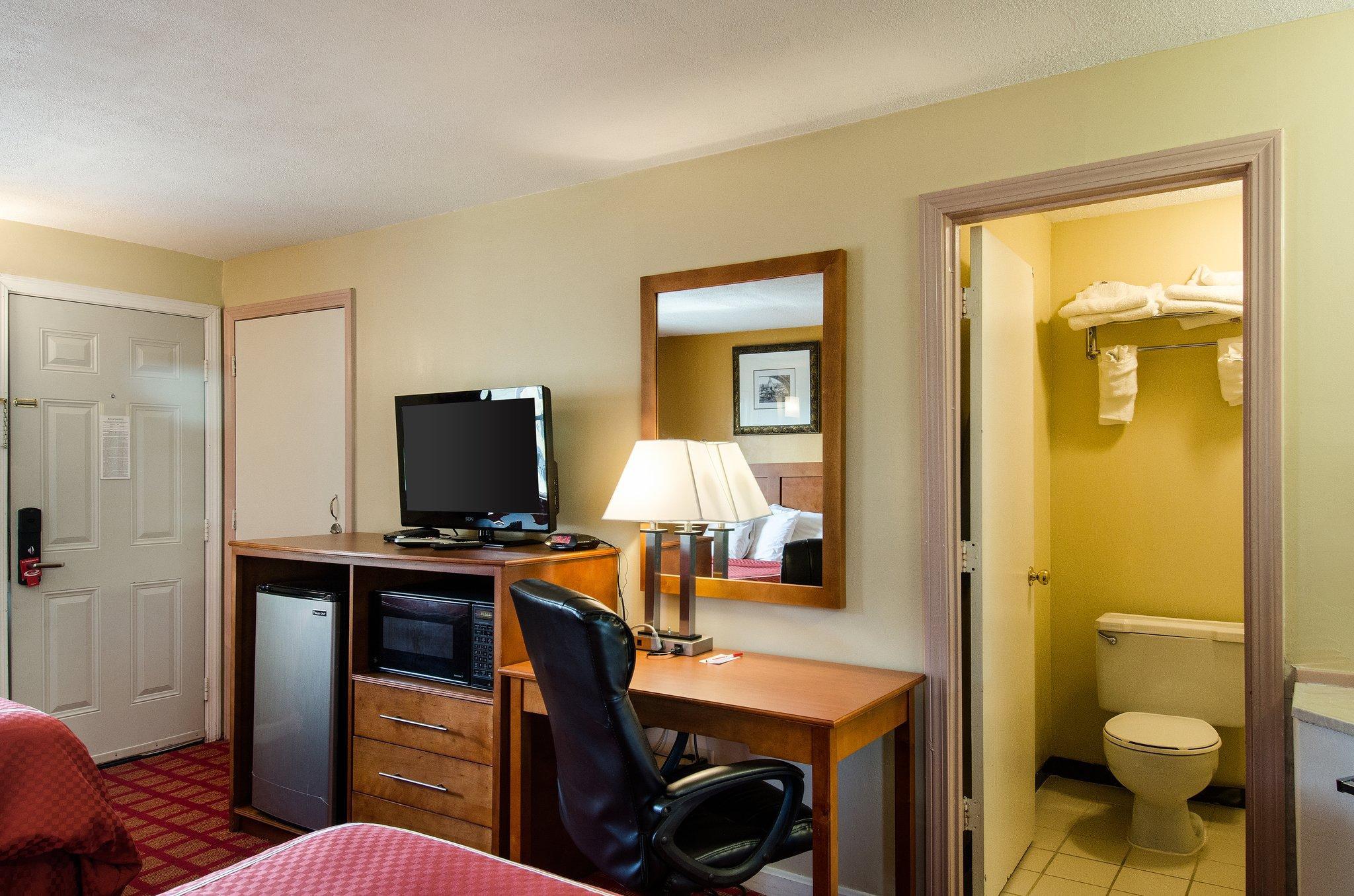 Econo Lodge By Choice - Cape Cod West Yarmouth Zewnętrze zdjęcie