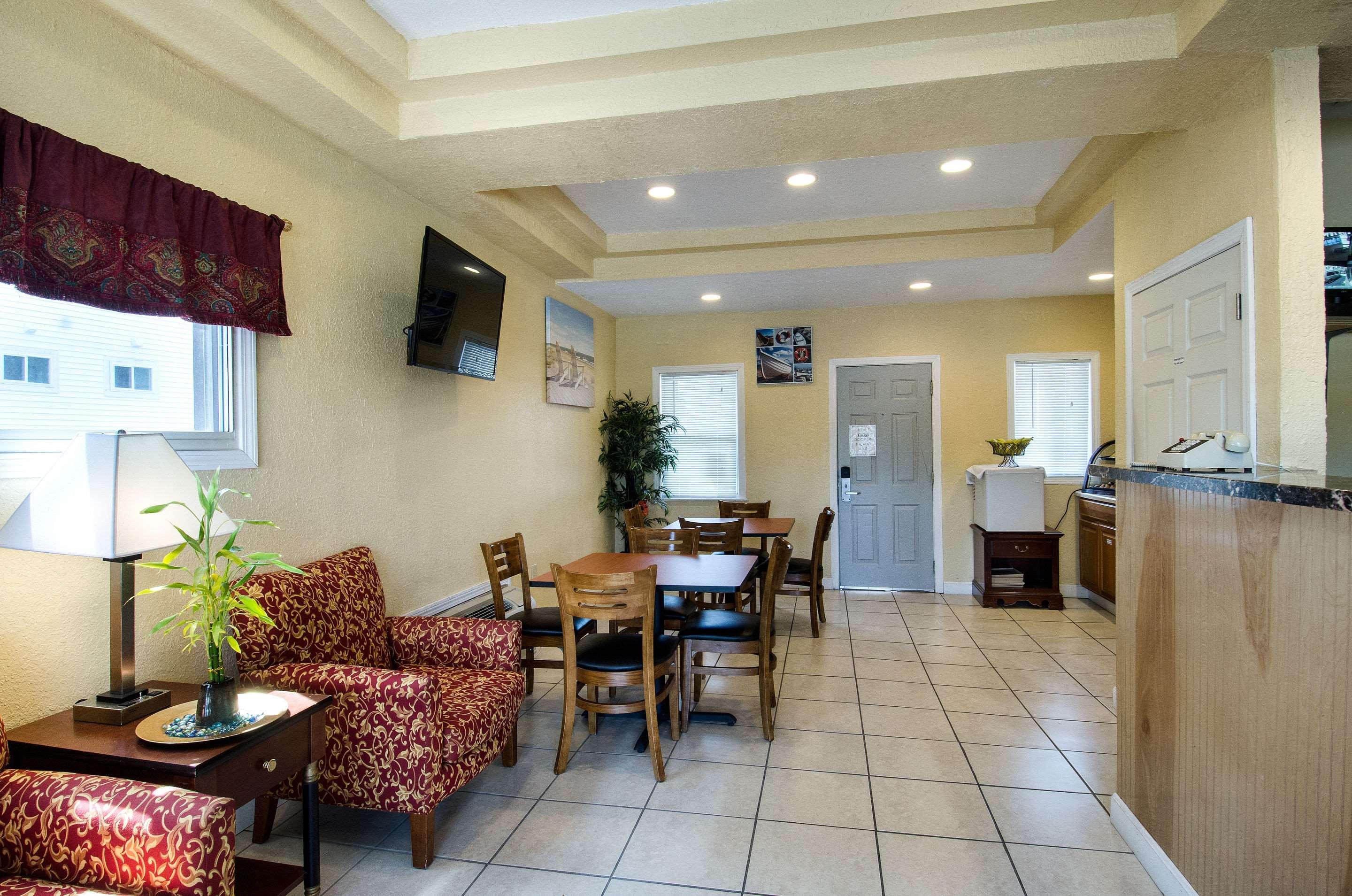 Econo Lodge By Choice - Cape Cod West Yarmouth Zewnętrze zdjęcie